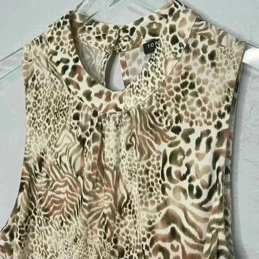 Torrid Crepe Mock Neck Animal Print Tank 0 0X 12 - Picture 4 of 7